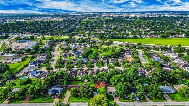 12503 Foxburo Dr in Houston, TX - Building Photo - Building Photo