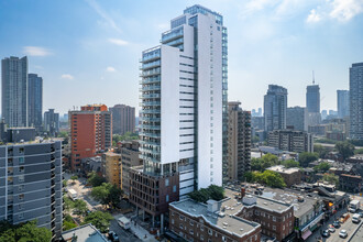 Eighty One Wellesley in Toronto, ON - Building Photo - Building Photo