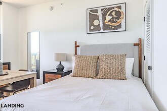 632 Howard Rd SE, Unit 834 in Washington, DC - Building Photo - Building Photo