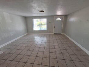 7317 Star Dust Dr in Port Richey, FL - Building Photo - Building Photo