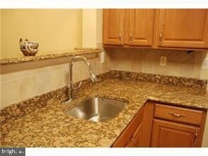 49 Heath Ct in Pennington, NJ - Building Photo - Building Photo