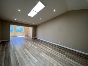 33227 Village 33 in Camarillo, CA - Building Photo - Building Photo