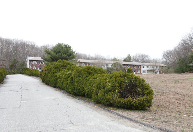 Cranberry Bog Apartments in Danielson, CT - Building Photo - Building Photo