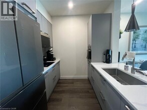 11 Beckwith Ln in Blue Mountains, ON - Building Photo - Building Photo