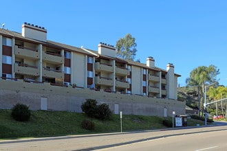 Genesee Colony in San Diego, CA - Building Photo - Building Photo