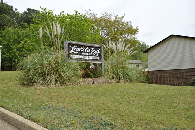 Laurelwood Apartments