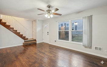 1945 Hancock Dr in Hoffman Estates, IL - Foto de edificio - Building Photo