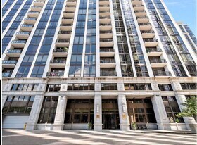 233 E 13th St, Unit 1503 in Chicago, IL - Building Photo