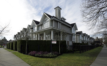 Champlain Gardens in Vancouver, BC - Building Photo - Building Photo