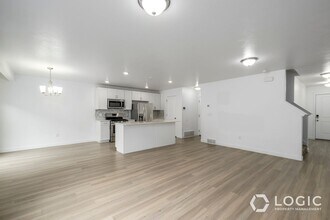 12452 S Duet Dr in Herriman, UT - Building Photo - Building Photo
