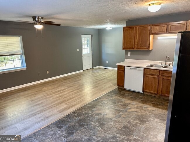 1769 Teamon Rd in Griffin, GA - Building Photo - Building Photo