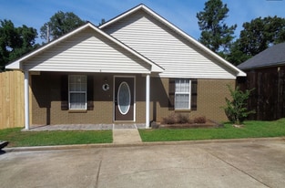 8 Co Rd 3077 in Oxford, MS - Building Photo