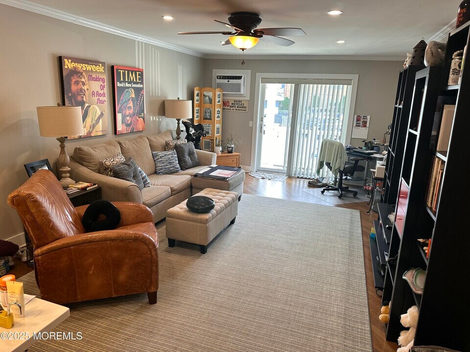 303 Sunset Ave in Asbury Park, NJ - Building Photo