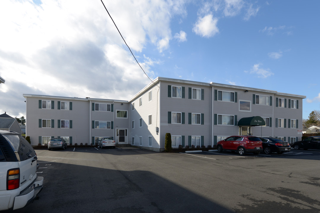 The Arbors in Fall River, MA - Building Photo