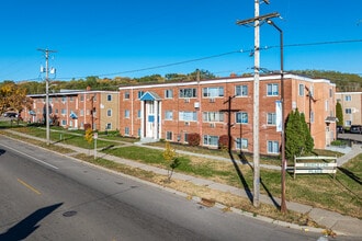 Princeton Place in St. Paul, MN - Foto de edificio - Building Photo