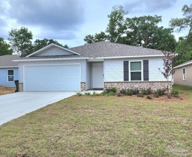 7860 Maxton Rd in Pensacola, FL - Building Photo - Building Photo