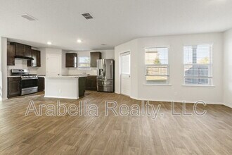 831 Cozumel Emerald in San Antonio, TX - Building Photo - Building Photo