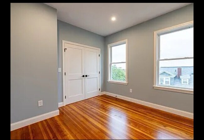 789 Columbia Rd, Unit 3 in Boston, MA - Building Photo - Building Photo