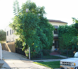 708-712 N Dillon St in Los Angeles, CA - Foto de edificio - Building Photo