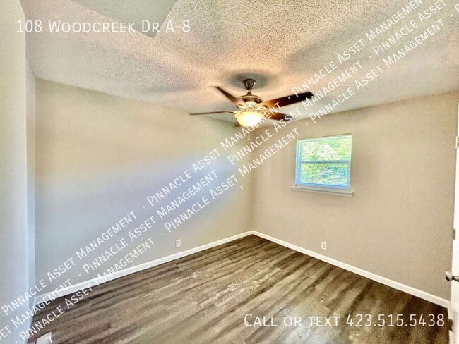 property at 108 Woodcreek Rd