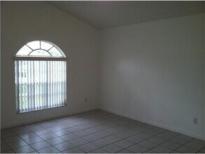 1743 Barnstable Rd in Wellington, FL - Building Photo - Building Photo