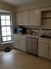 8529 Kessler St photo'