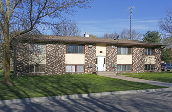 Rock Manor Apartments in Cold Spring, MN - Building Photo - Building Photo