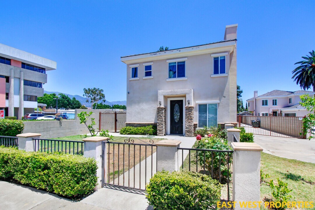 58 S Altadena Dr in Pasadena, CA - Building Photo