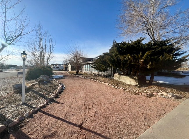 301 W Mangrum Dr in Pueblo West, CO - Building Photo - Building Photo