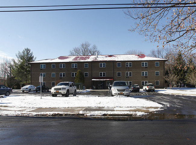 33 Academy St in Oneonta, NY - Building Photo - Building Photo