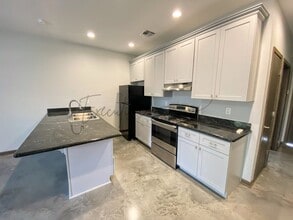 146 Arlington Dr in Lake Charles, LA - Building Photo - Building Photo