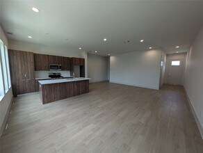 4403 Abaco Ln in Houston, TX - Building Photo - Building Photo