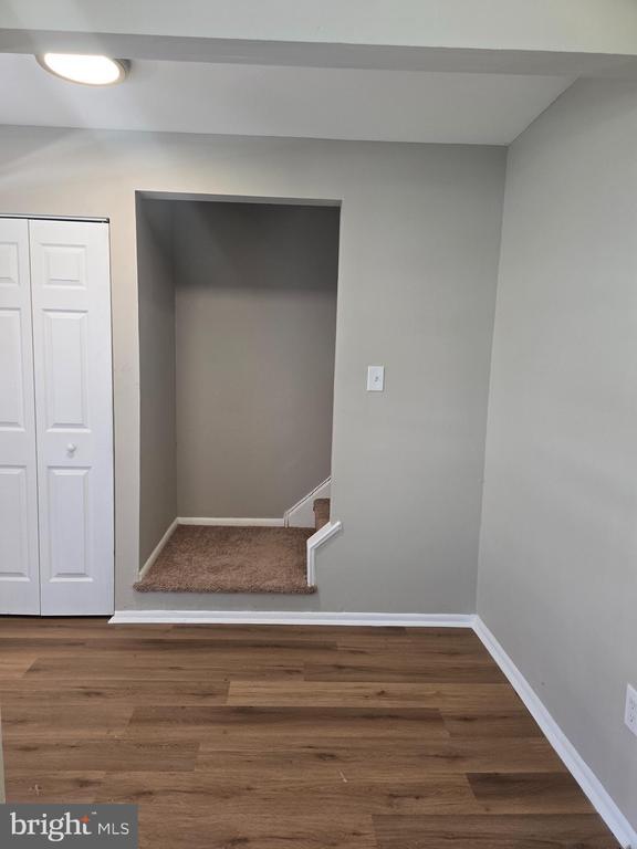 property at 574 Loch Lomond Dr