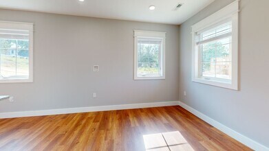 1915 Forest Ave in Knoxville, TN - Building Photo - Building Photo
