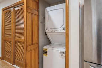 422 Monroe St in Hoboken, NJ - Building Photo - Building Photo