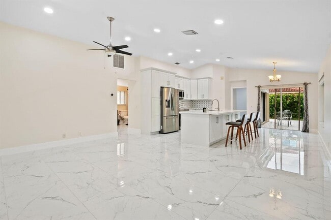 property at 4498 Dogwood Cir