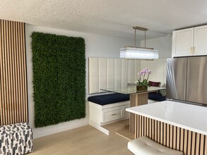 2121 N Ocean Blvd in Boca Raton, FL - Building Photo - Building Photo