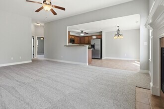 300 Reedsport Ridge in Columbia, MO - Building Photo - Building Photo