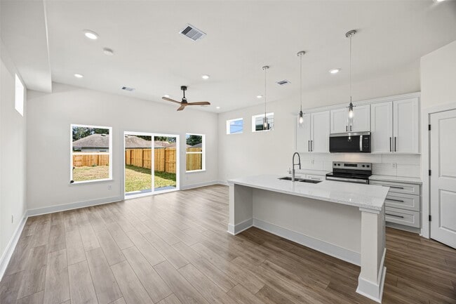 property at 443 Hahlo St