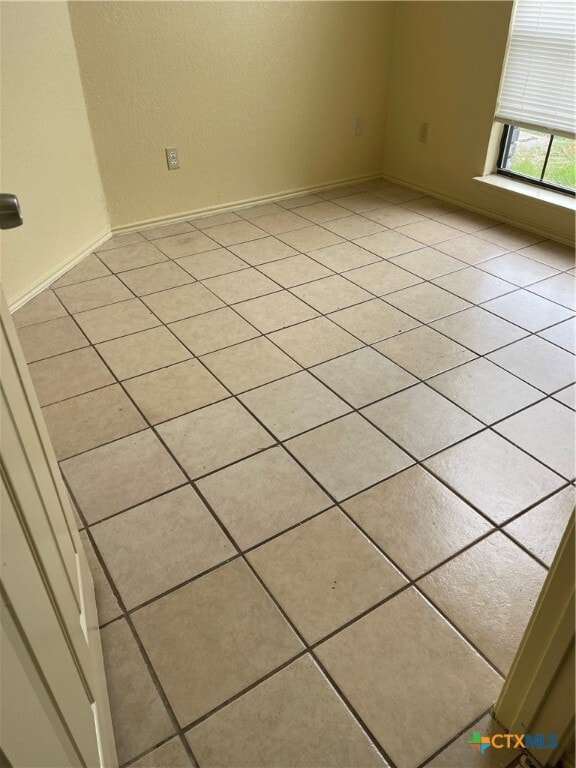 property at 2404 Bluebonnet Dr