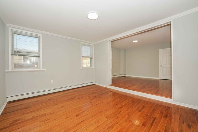 81 Devon St, Unit 2nd fl