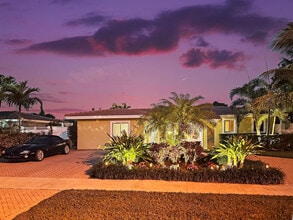 280 SE 3rd Ave in Pompano Beach, FL - Building Photo - Building Photo