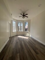 2608 W Cortez St, Unit 2nd floor in Chicago, IL - Building Photo