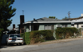 10153 Samoa Ave in Tujunga, CA - Building Photo - Primary Photo