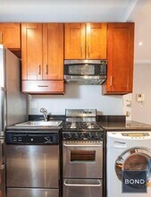 416 E 13th St in New York, NY - Building Photo - Building Photo