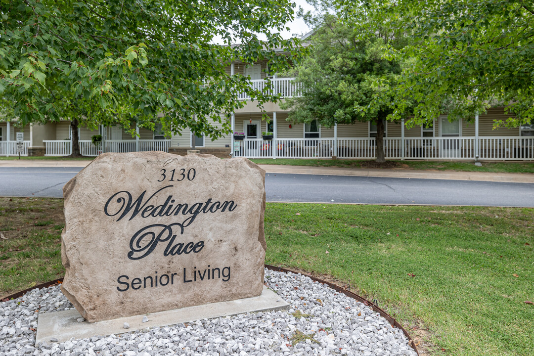 Wedington Place Senior Apartments in Fayetteville, AR - Foto de edificio