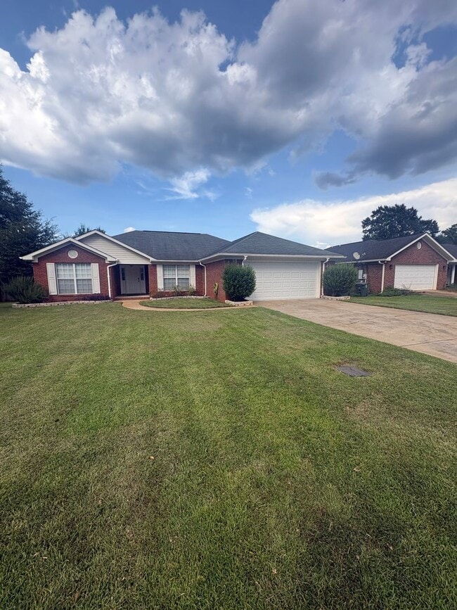 property at 109 Sioux St