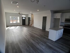 4504 Josephine Ln in Chester, VA - Building Photo - Building Photo