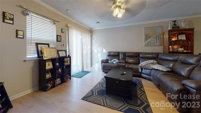 3018 Caldwell Ridge Pkwy in Charlotte, NC - Building Photo - Building Photo