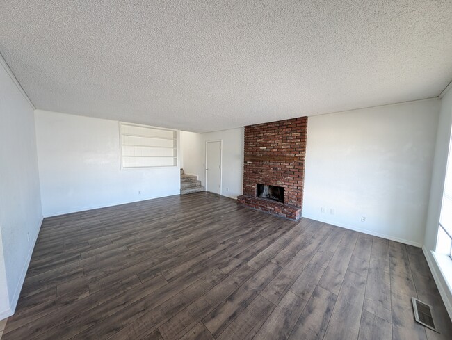 9902 E 22nd Pl in Tulsa, OK - Building Photo - Building Photo
